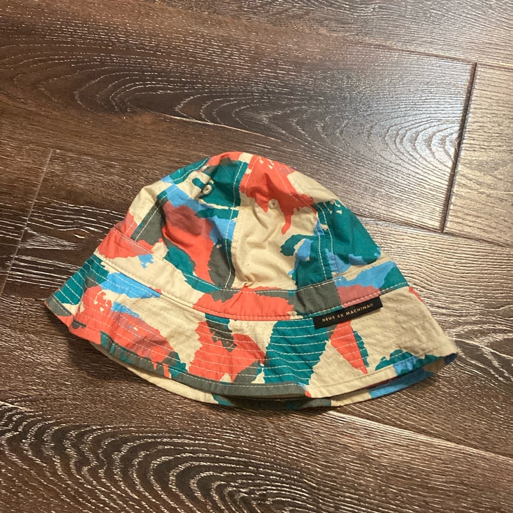 Deus Ex Machina Bucket Hat Mens Montezuma Lightweight Soft Brim Camouflage